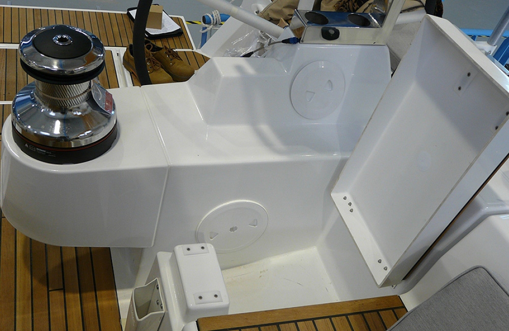 oceanis 55 pozzetto dett